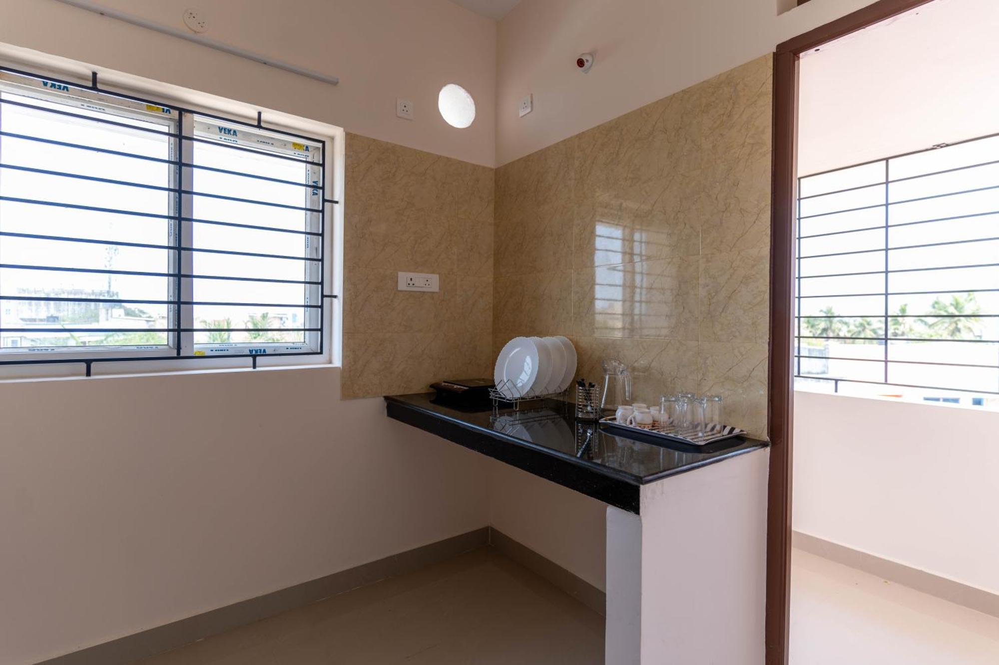 Aishwaryam Service Apartment Chennai Esterno foto